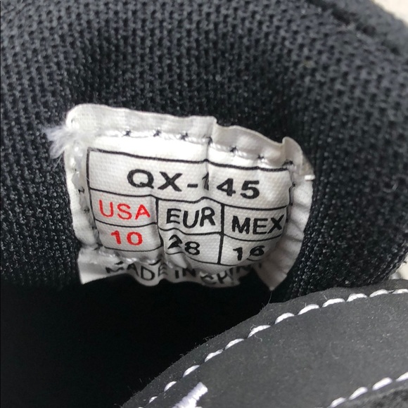 D & N kids shoes size 10 - Picture 4 of 5